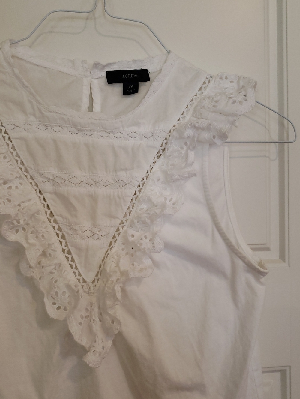J. Crew Women's XS White Ruffled Eyelet Neckline Blouse - Picture 2 of 8